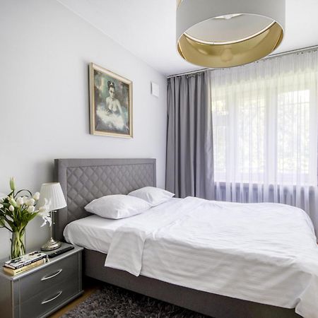 Nr 1 Europa22 Centrum Apartment Old Town Warsaw Stare Miasto Historyczna Kamienica Umiejscowiona W Zabytkowej Czesci Warszawy Obok Parku Multimedialnego I Barbakanu Parking 24H Sniadanie Opcjonaln Breakfast Optional Check In From 14 Pm Parter Ground 외부 사진