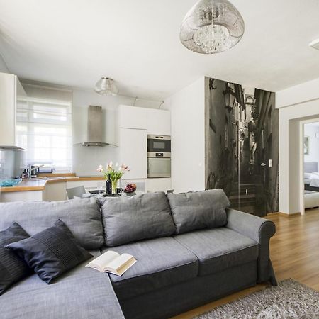 Nr 1 Europa22 Centrum Apartment Old Town Warsaw Stare Miasto Historyczna Kamienica Umiejscowiona W Zabytkowej Czesci Warszawy Obok Parku Multimedialnego I Barbakanu Parking 24H Sniadanie Opcjonaln Breakfast Optional Check In From 14 Pm Parter Ground 외부 사진