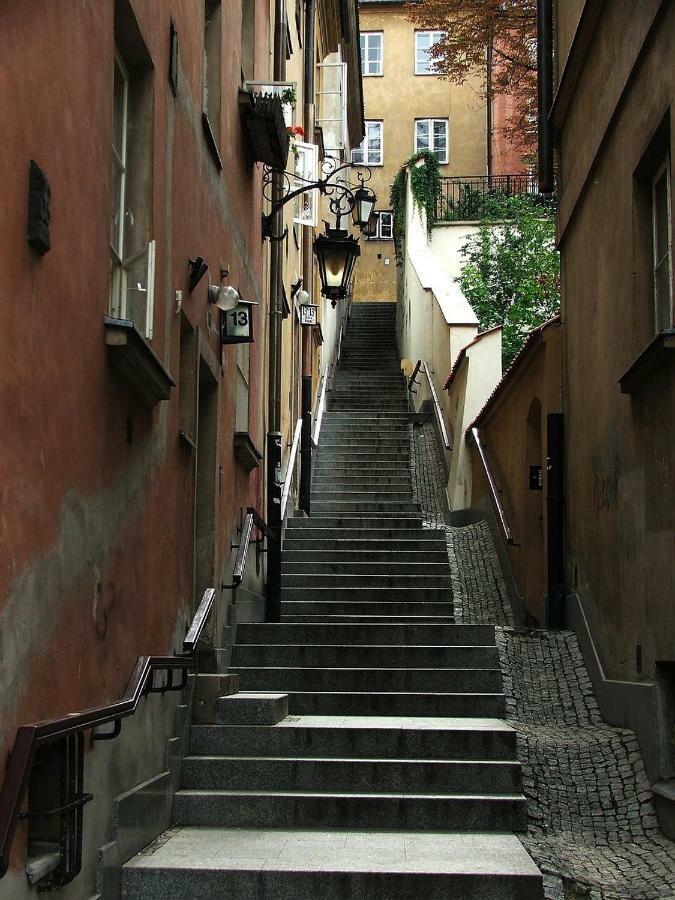 Nr 1 Europa22 Centrum Apartment Old Town Warsaw Stare Miasto Historyczna Kamienica Umiejscowiona W Zabytkowej Czesci Warszawy Obok Parku Multimedialnego I Barbakanu Parking 24H Sniadanie Opcjonaln Breakfast Optional Check In From 14 Pm Parter Ground 외부 사진