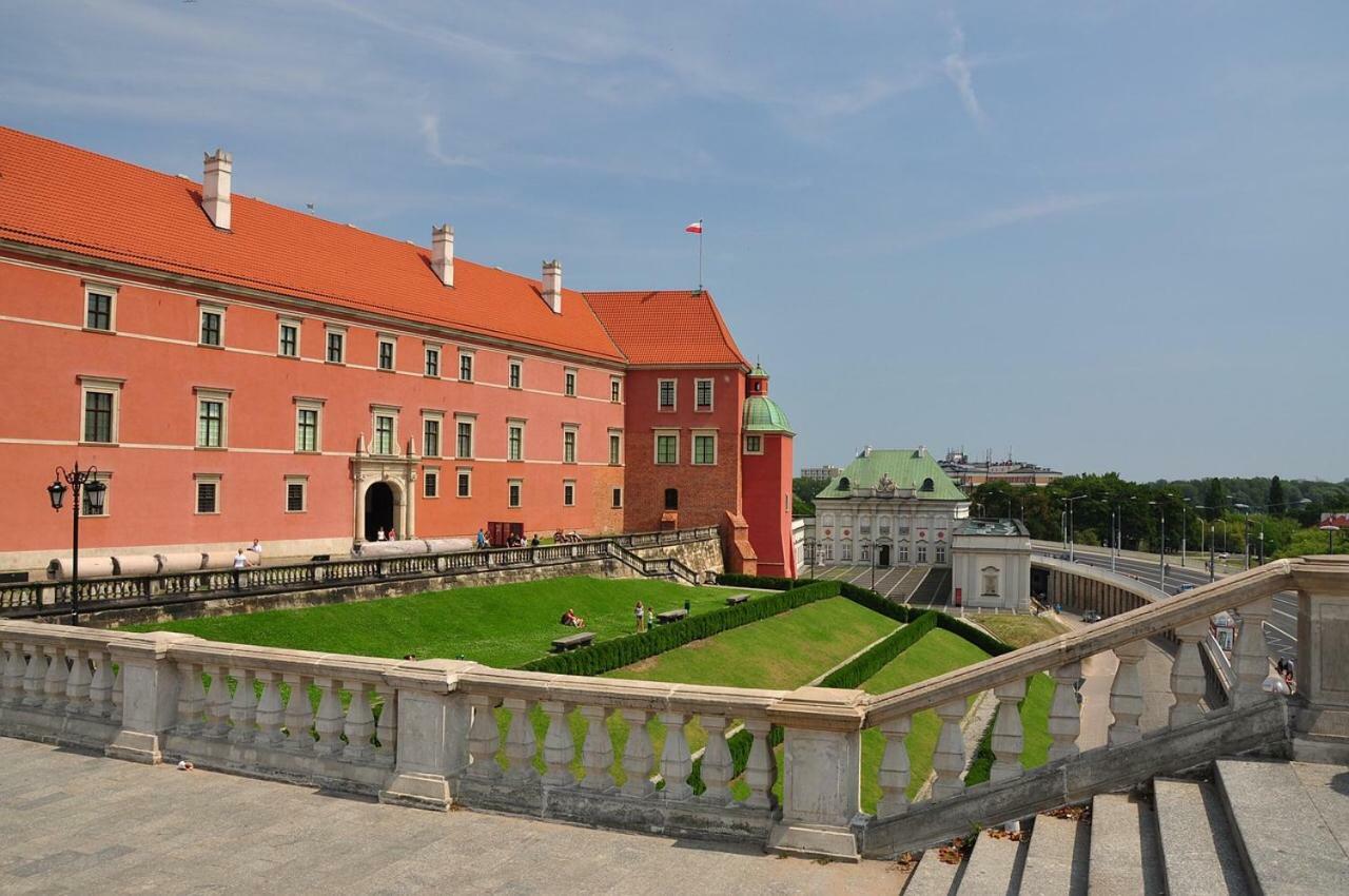 Nr 1 Europa22 Centrum Apartment Old Town Warsaw Stare Miasto Historyczna Kamienica Umiejscowiona W Zabytkowej Czesci Warszawy Obok Parku Multimedialnego I Barbakanu Parking 24H Sniadanie Opcjonaln Breakfast Optional Check In From 14 Pm Parter Ground 외부 사진